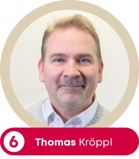 thomas-kr?ppl-met-cirkel-en-naam-6
